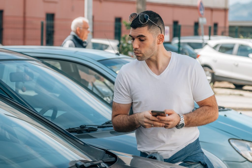 Vous vendez votre voiture ? Attention à l'amende de 750€