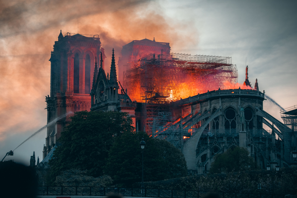 incendies d’églises en France
